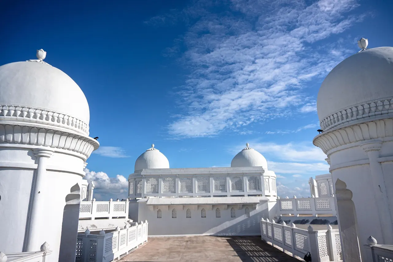 Mizoram and Tripura Travel Guide: Aizawl, Unakoti, Neermahal and Ujjayanta Palace – photo 4